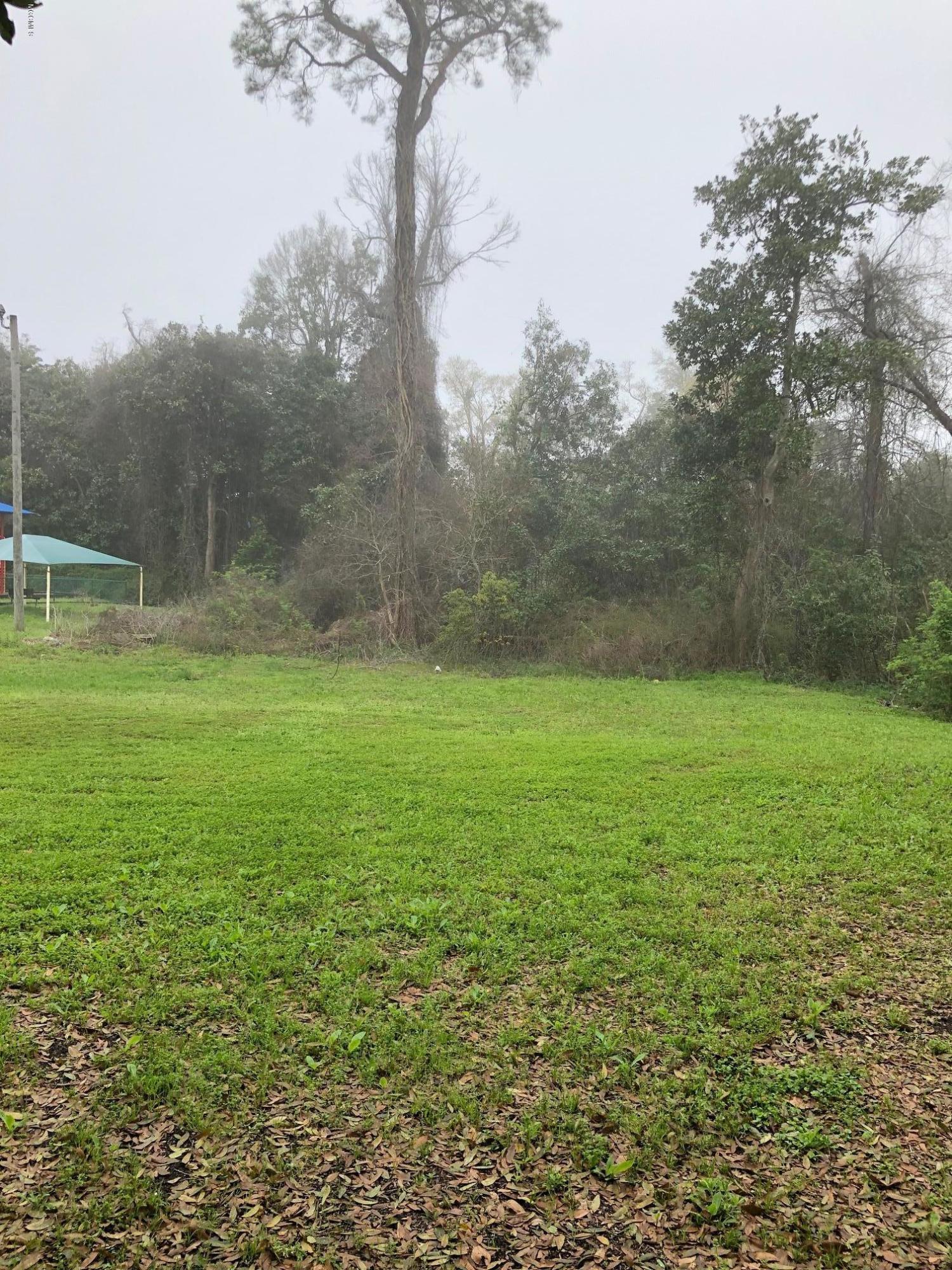 1934 Pass Road Biloxi, MS 39531 - Photo 13 of 15 IMG_4164