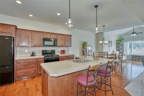 $299,900 | 16 Harbour Oaks Way, Gates, NY 14624