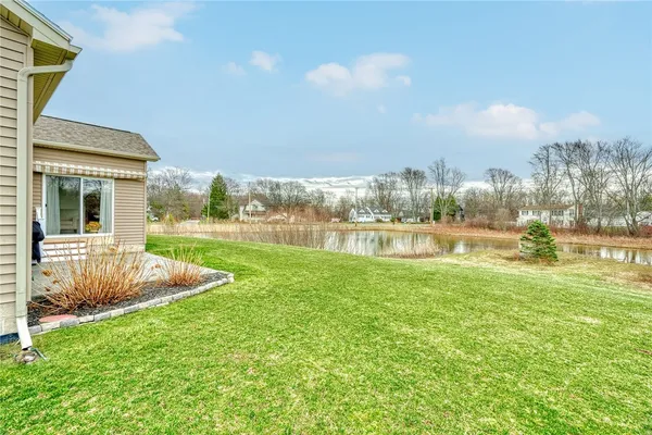 $299,900 | 16 Harbour Oaks Way, Gates, NY 14624
