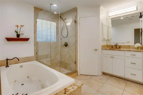 $1,565,000 | 7015 Midbury Drive, Dallas, TX 75230