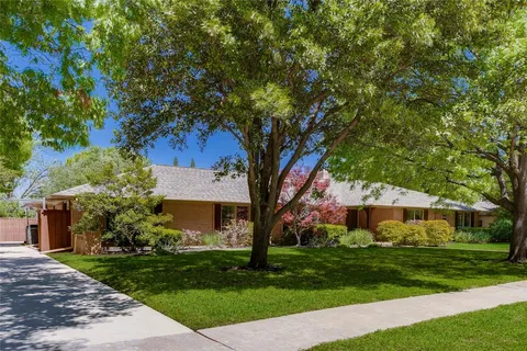 $1,465,000 | 7015 Midbury Drive, Dallas, TX 75230