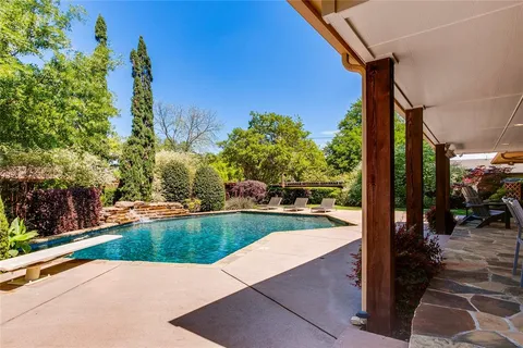 $1,465,000 | 7015 Midbury Drive, Dallas, TX 75230