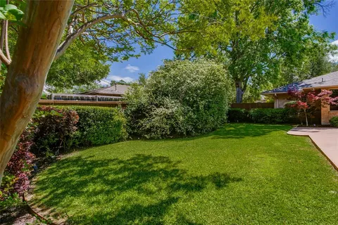 $1,465,000 | 7015 Midbury Drive, Dallas, TX 75230