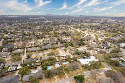 $1,565,000 | 7015 Midbury Drive, Dallas, TX 75230