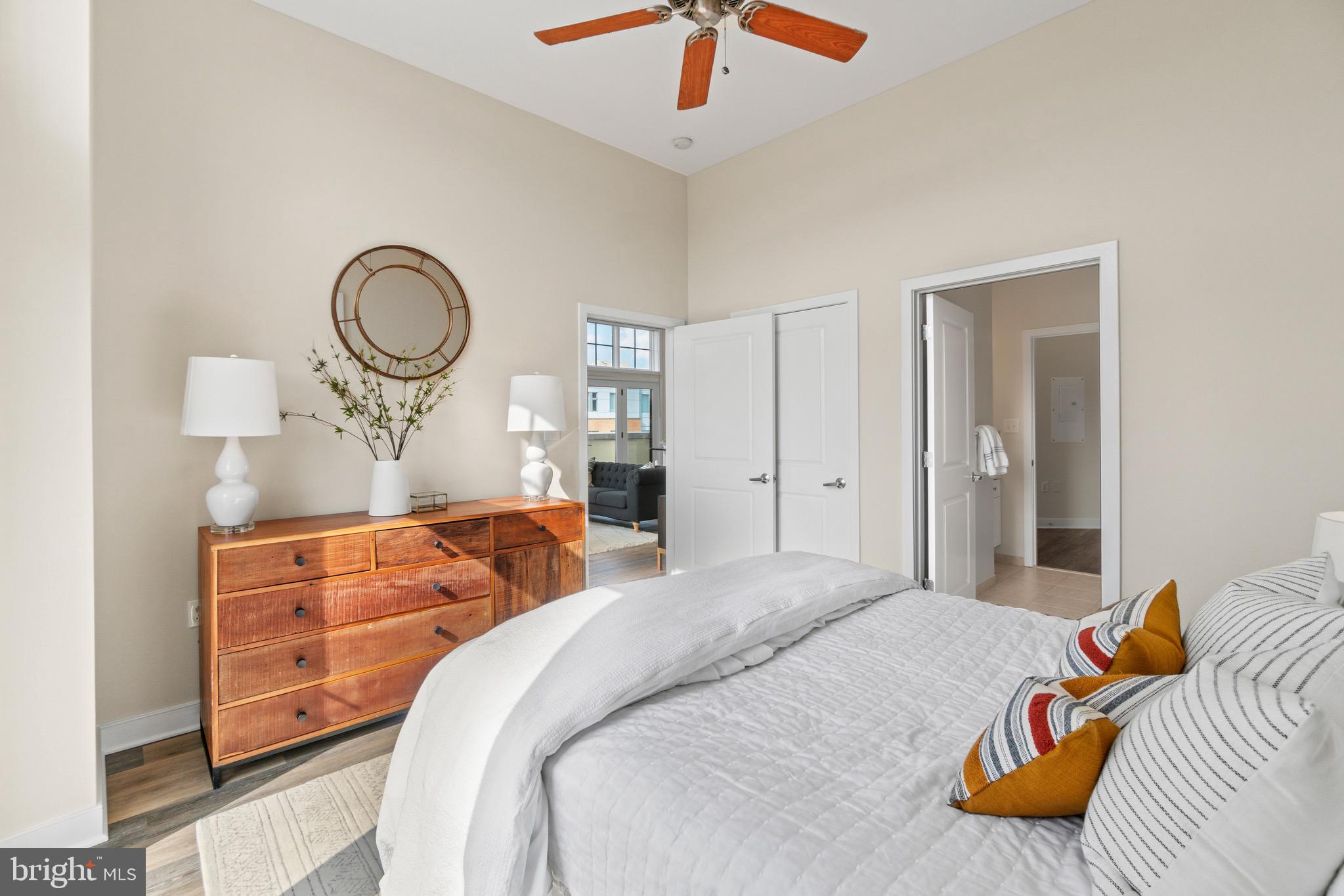 181 East Reed Avenue, Unit 407 Alexandria, VA 22305 - Photo 20 of 33 Bedroom