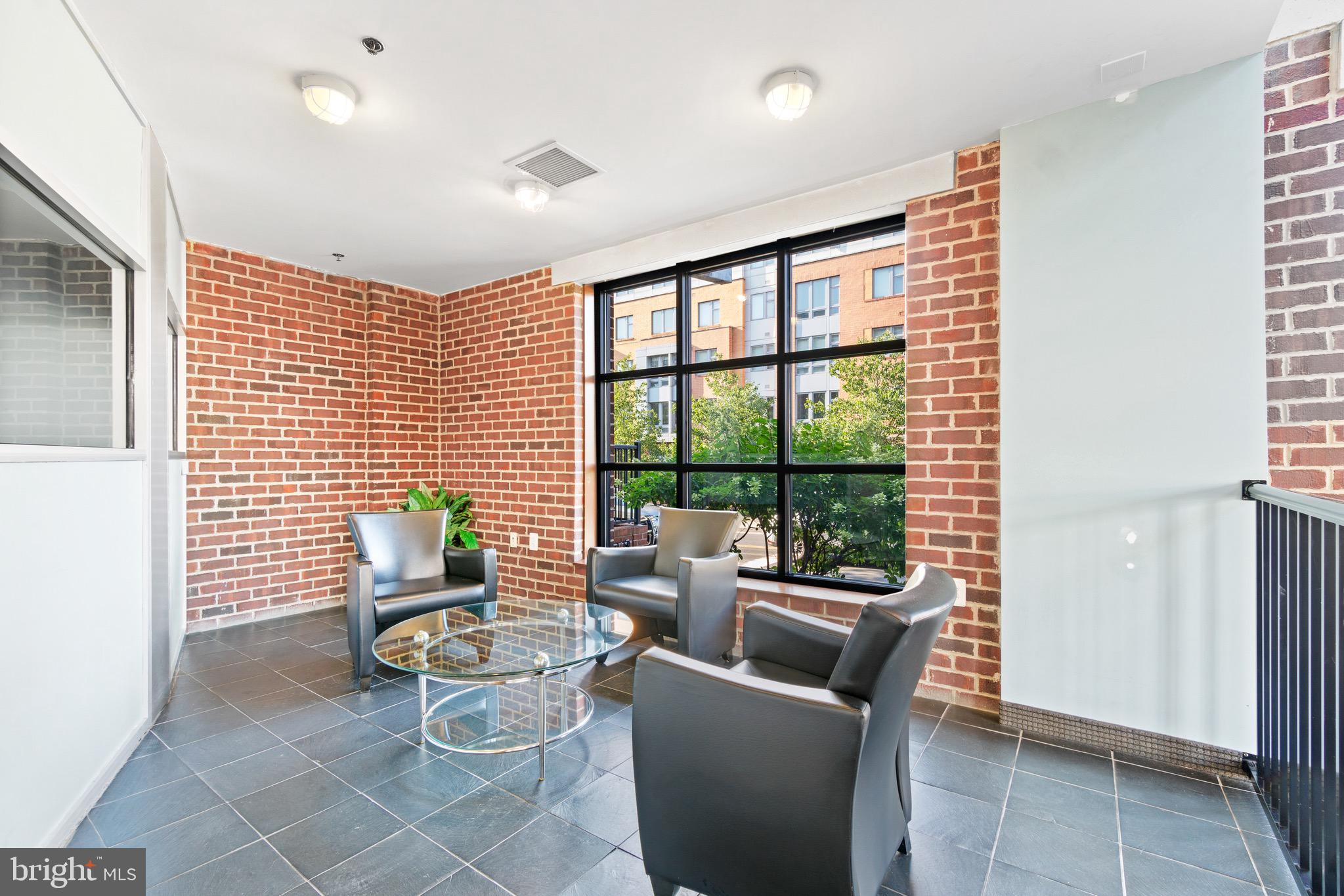 181 East Reed Avenue, Unit 407 Alexandria, VA 22305 - Photo 29 of 33 Lobby