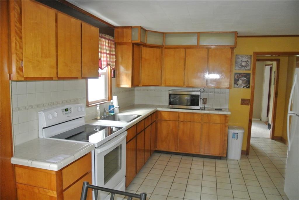 429 Bell Point Road Avonmore, PA 15618 - Photo 5 of 18 Gallery Image 5