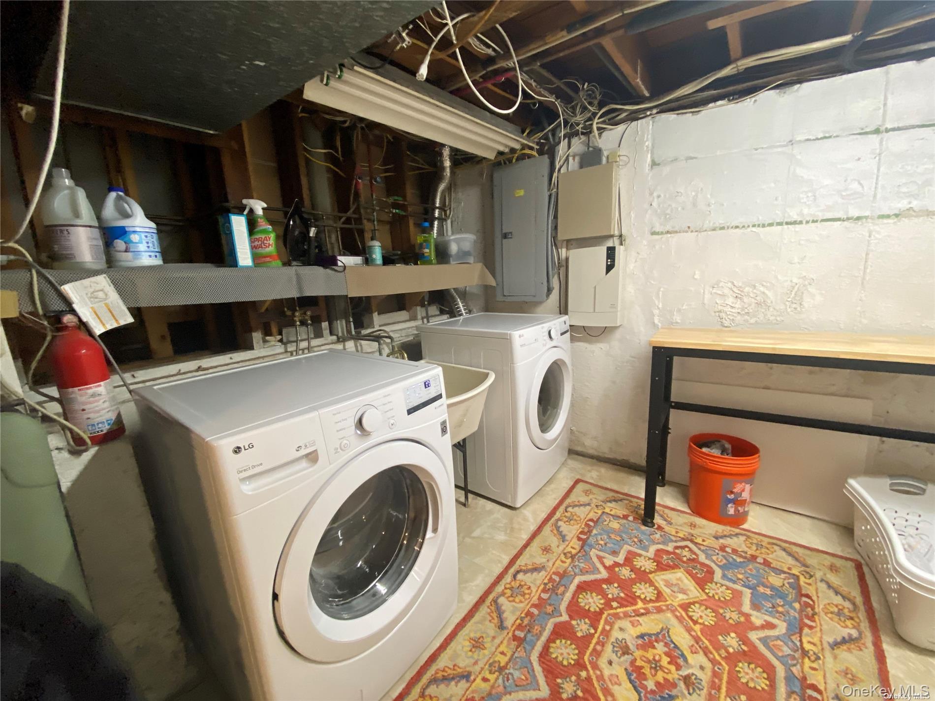 23 Duncan Lane Huntington, NY 11743 - Photo 21 of 25 a utility room with dryer and washer