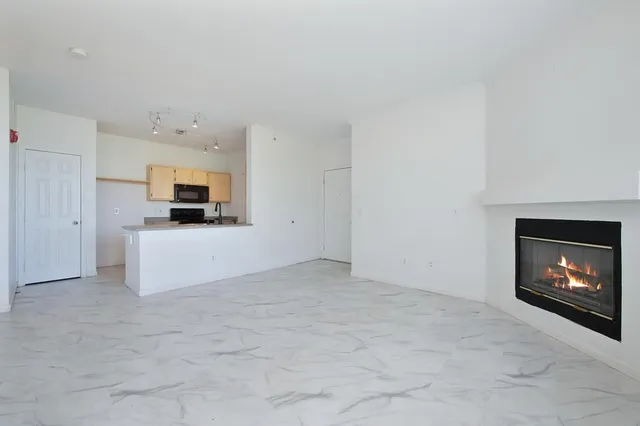 $285,000 | 701 Gibson Drive, Unit 534, Roseville, CA 95678