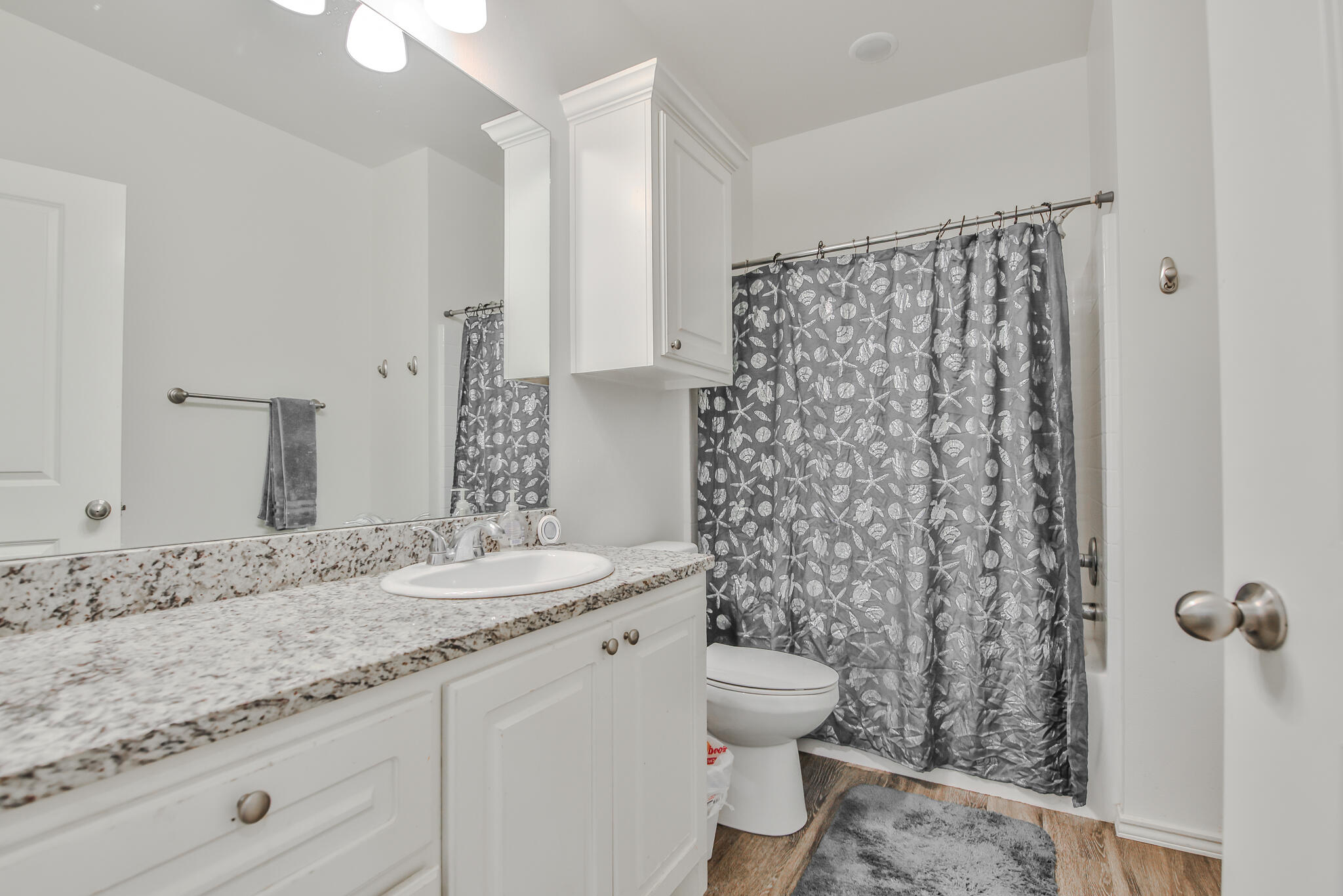 6904 20th Street Lubbock, TX 79407 - Photo 12 of 14 6904 20th St - Bath 2