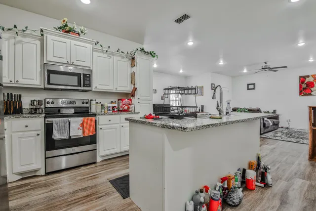 $194,900 | 6904 20th Street, Lubbock, TX 79407