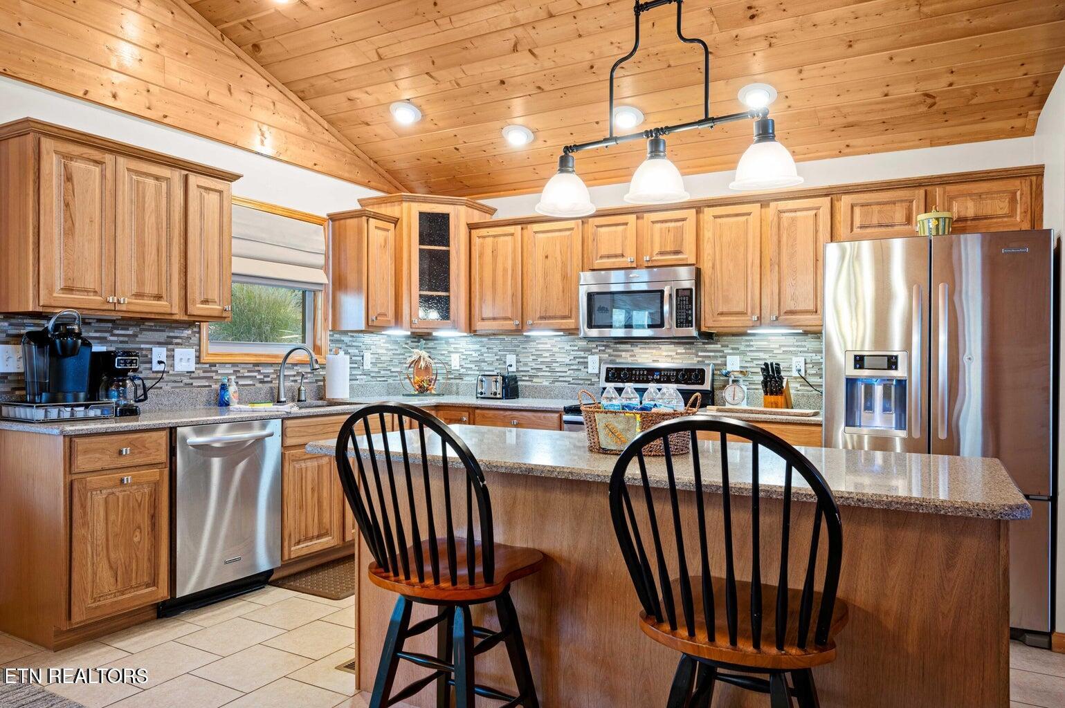 836 Sandra Way Kodak, TN 37764 - Photo 13 of 49 13_kitchen