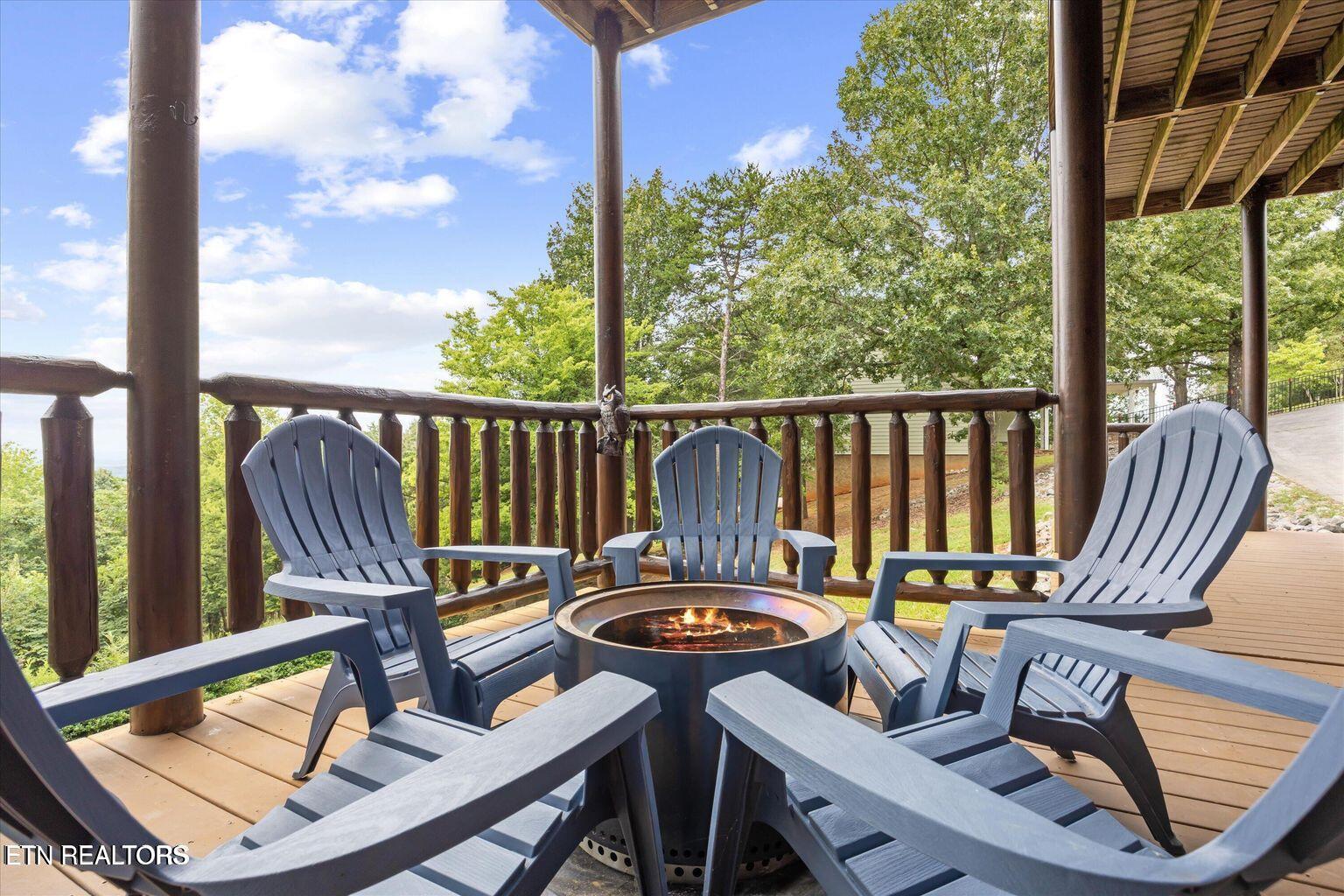 836 Sandra Way Kodak, TN 37764 - Photo 41 of 49 41_firepit