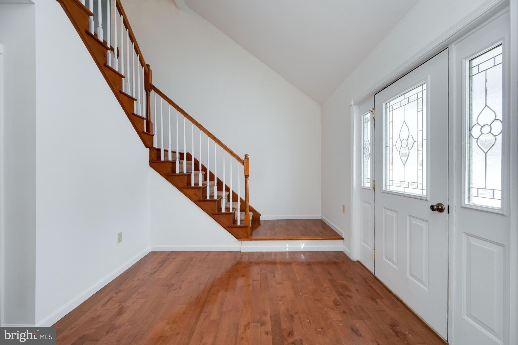 71 Walnut Road Hamburg, PA 19526 - Photo 16 of 55 Inviting entryway with elegant staircase.
