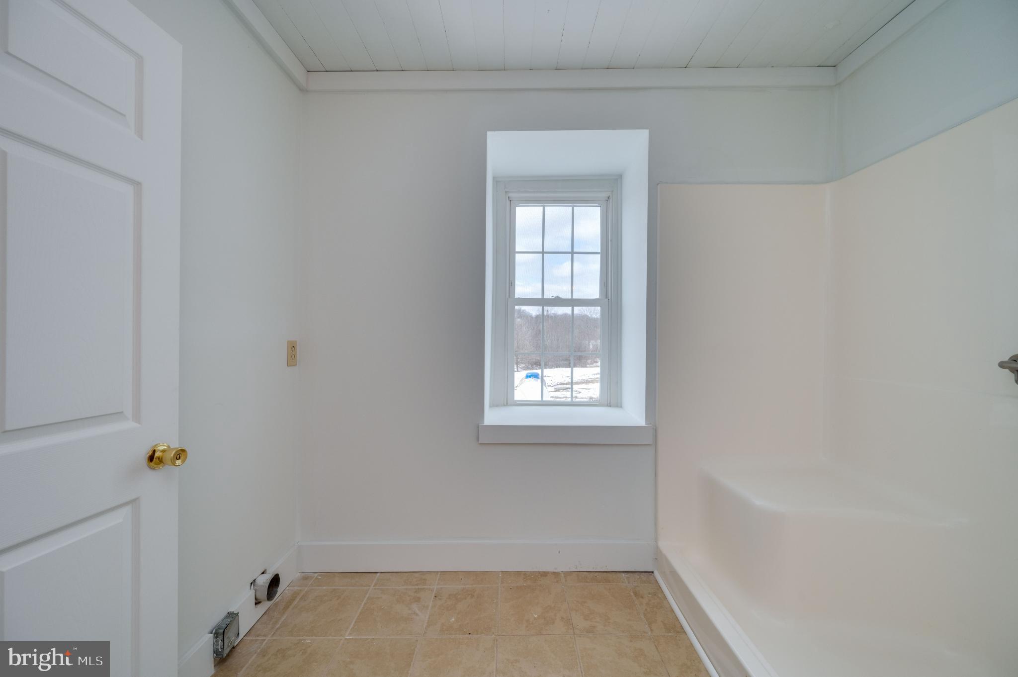 71 Walnut Road Hamburg, PA 19526 - Photo 48 of 55 Bright and airy bathroom with natural light.