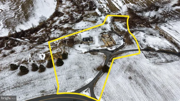 $554,900 | 71 Walnut Road, Hamburg, PA 19526