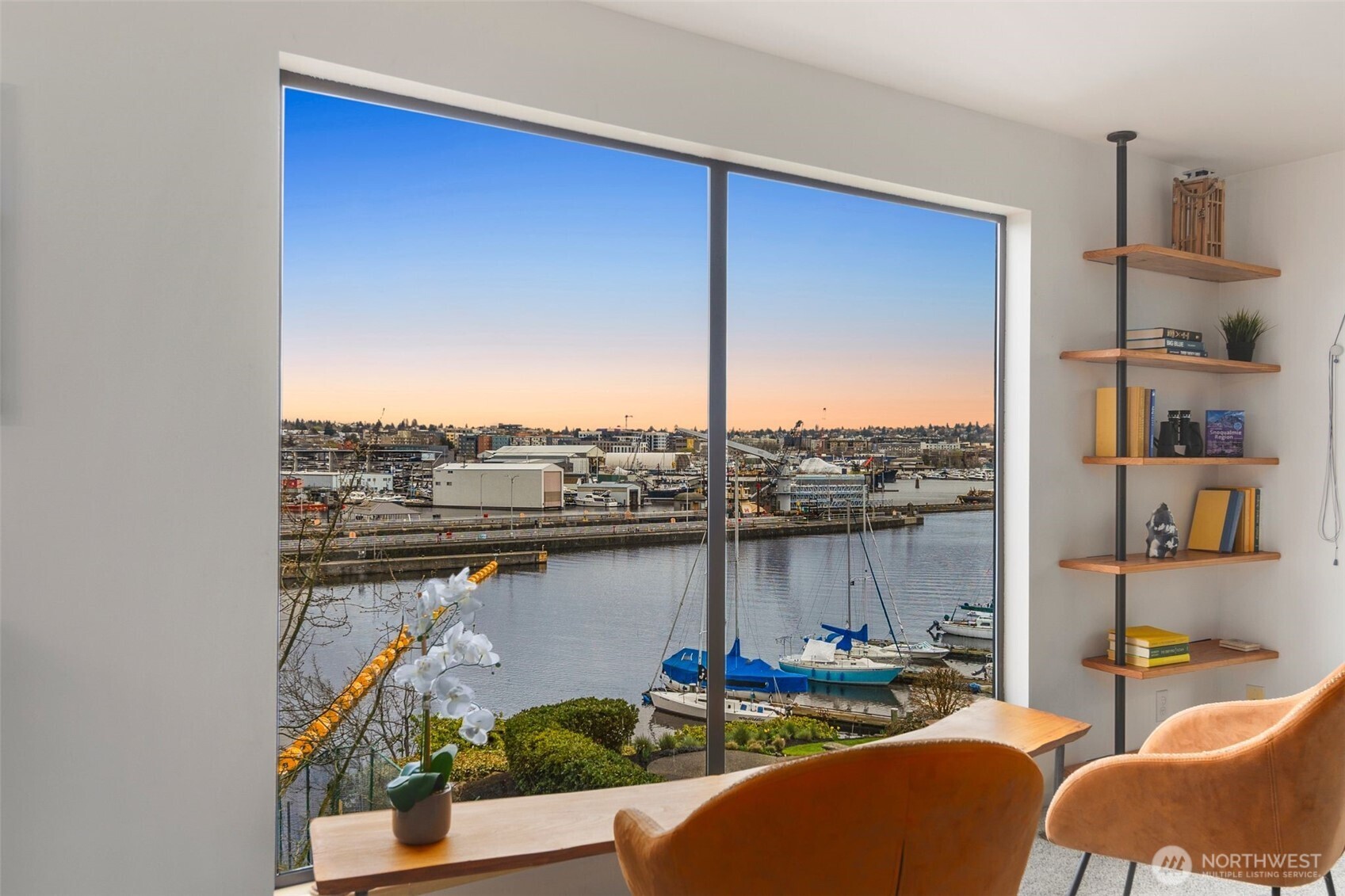 3200 West Commodore Way, Unit 210 Seattle, WA 98199 - Photo 8 of 27 Gallery Image 8