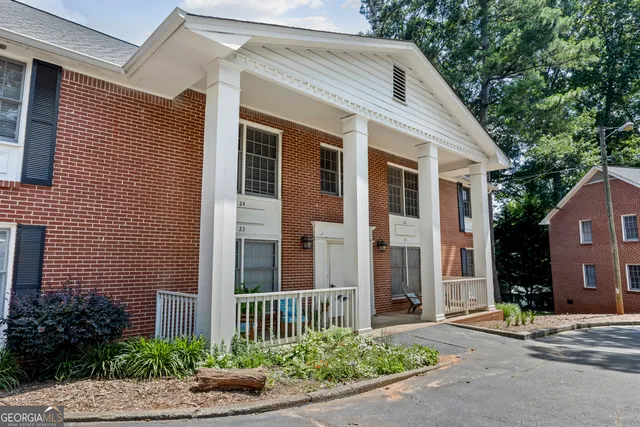 $118,000 | 135 Hill Street, Unit 22, Decatur, GA 30030