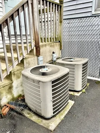 $399,999 | 48 Wakeman Avenue, Newark, NJ 07104