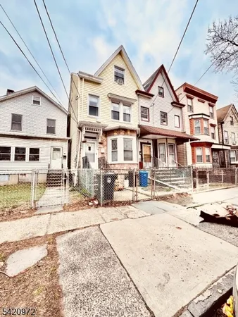 $399,999 | 48 Wakeman Avenue, Newark, NJ 07104