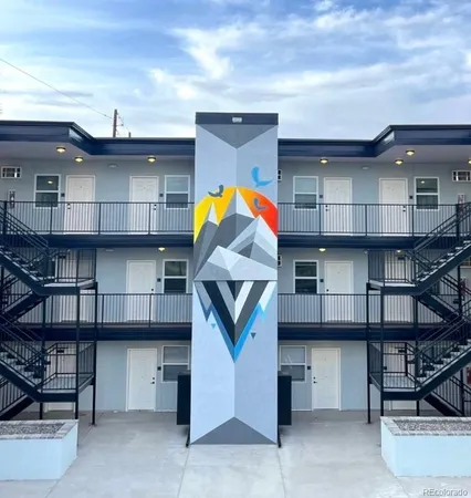 $1,195 | 1391 Carr, Unit 205, Lakewood, CO 80214