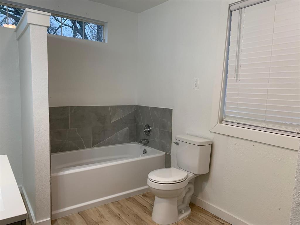 1046 West Collins Street Denison, TX 75020 - Photo 20 of 28