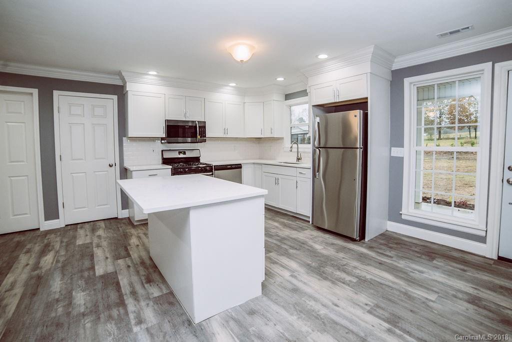 1608 Potter Road Lancaster, SC 29720 - Photo 11 of 33