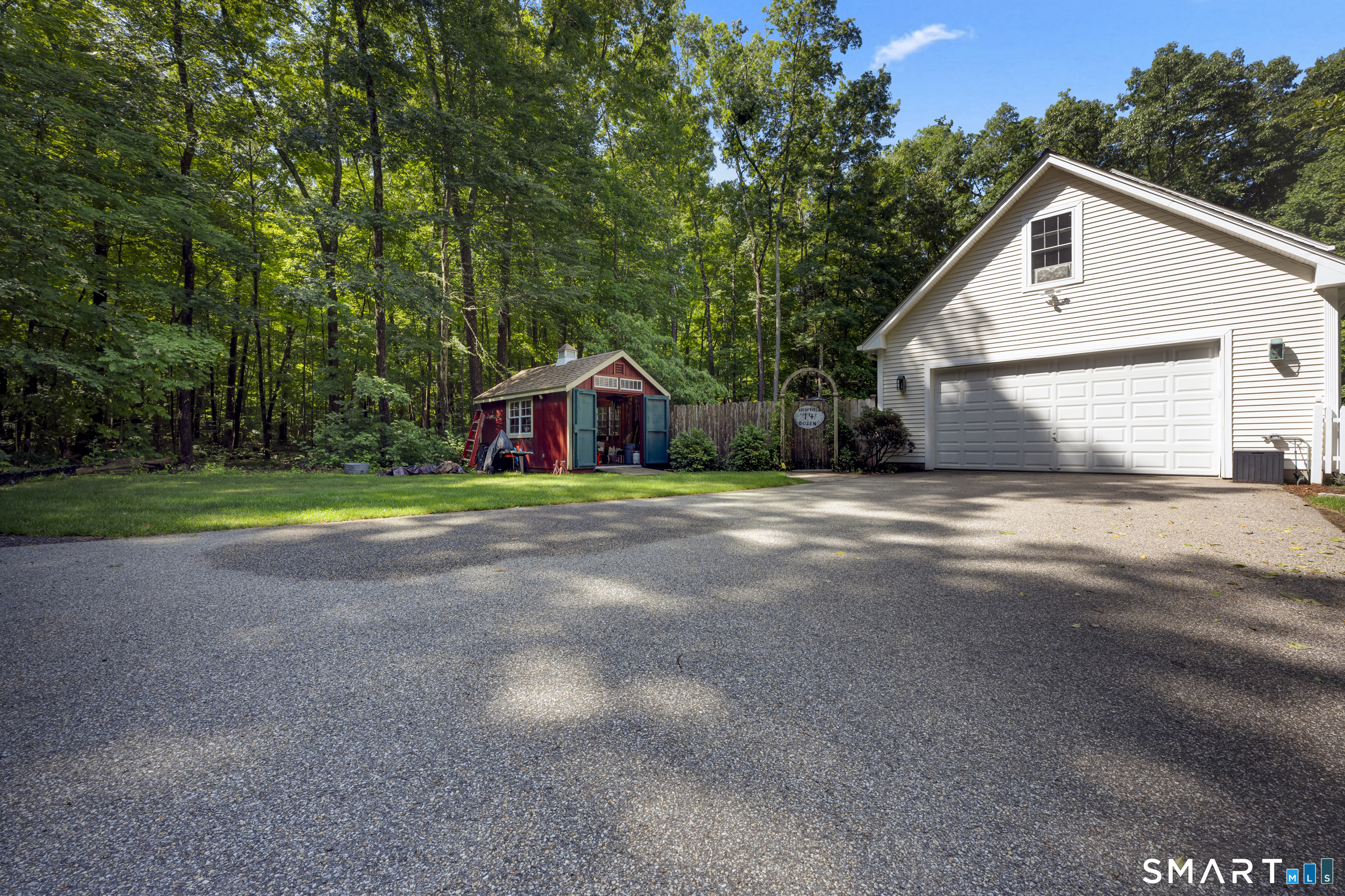391 Squaw Hollow Road Ashford, CT 06278 - Photo 33 of 39