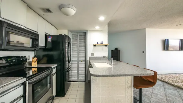 $17,000 | 3851 Boardwalk, Unit 1204, Atlantic City, NJ 08401