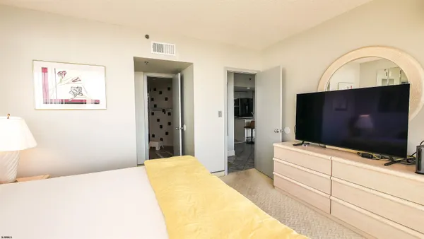 $17,000 | 3851 Boardwalk, Unit 1204, Atlantic City, NJ 08401