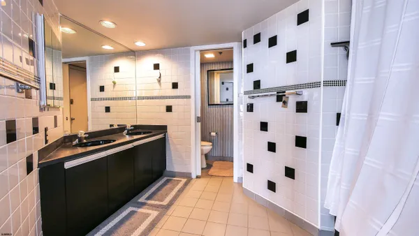 $17,000 | 3851 Boardwalk, Unit 1204, Atlantic City, NJ 08401