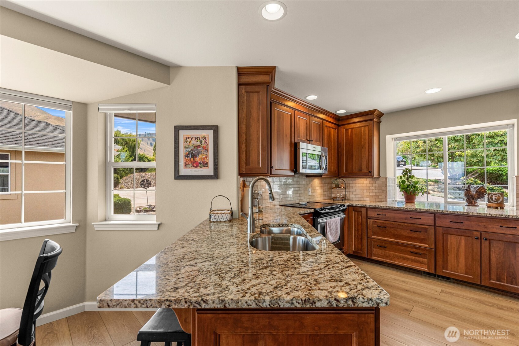 507 Day Road North Wenatchee, WA 98801 - Photo 13 of 40