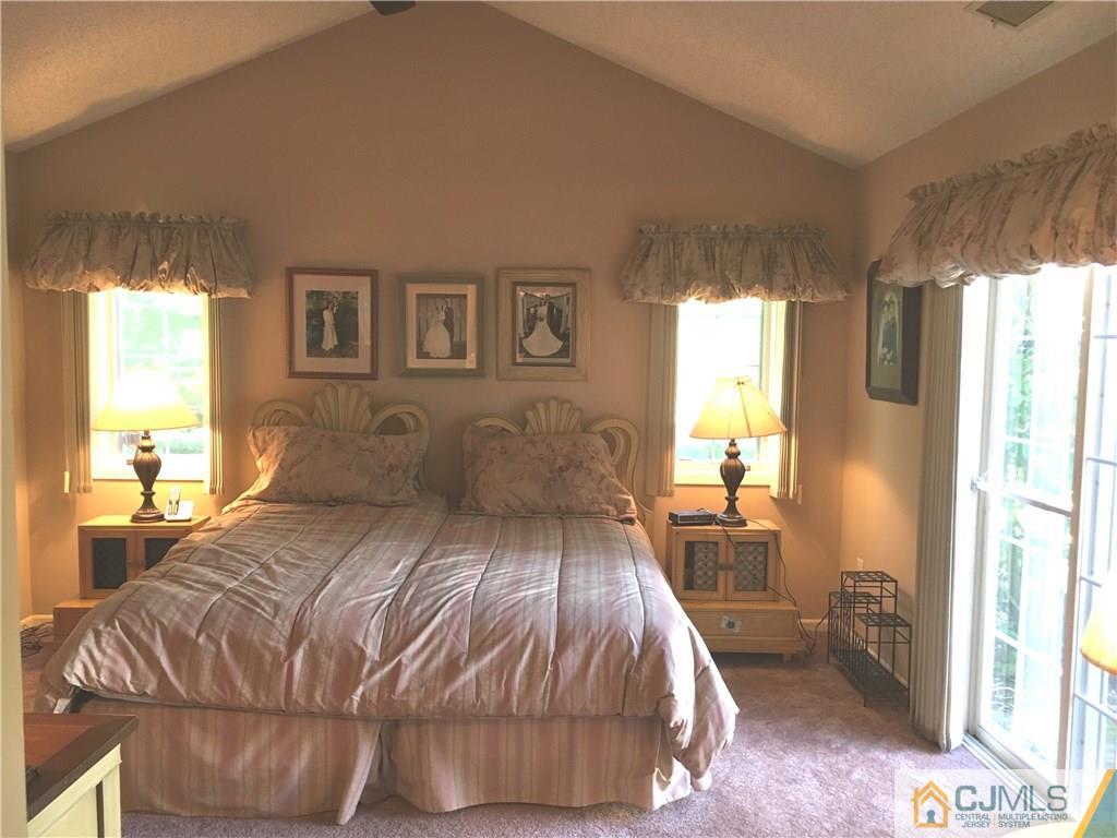 102 Winthrop Road Monroe Township, NJ 08831 - Photo 15 of 25 Gallery Image 15