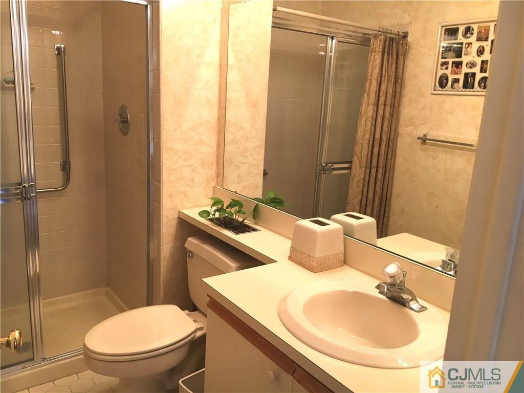 102 Winthrop Road Monroe Township, NJ 08831 - Photo 17 of 25 Gallery Image 17