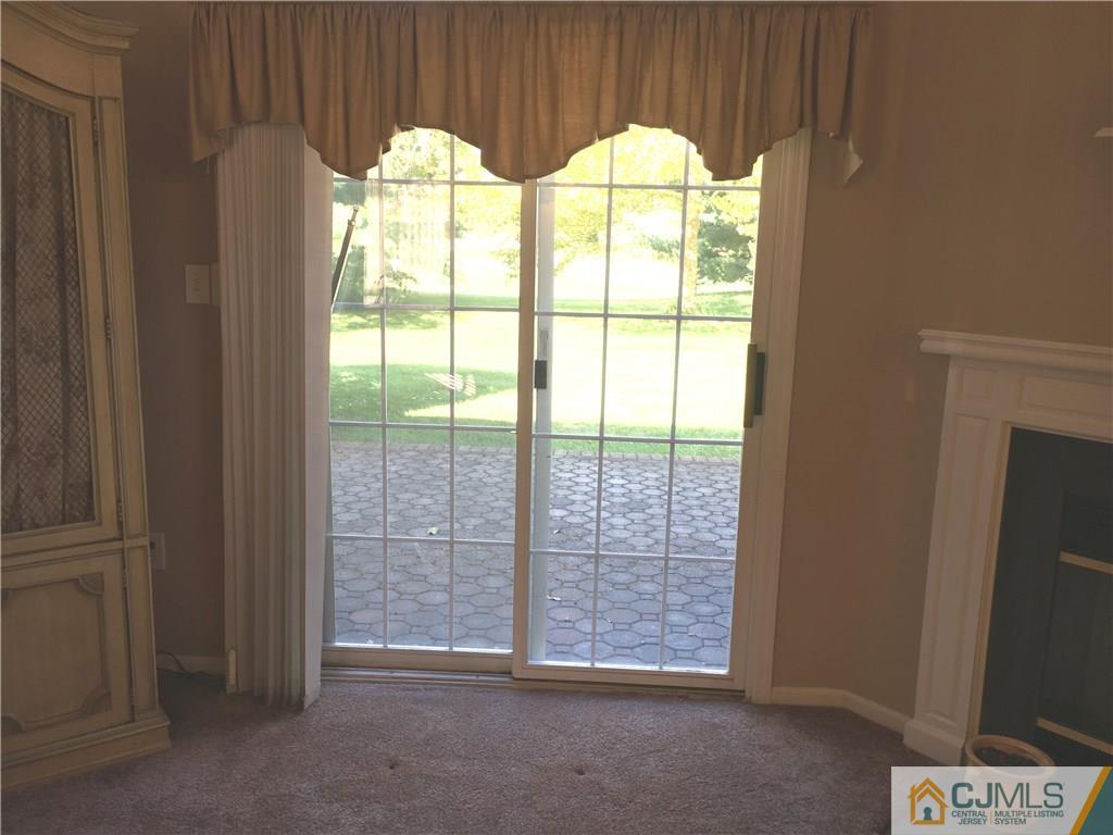 102 Winthrop Road Monroe Township, NJ 08831 - Photo 10 of 25 Gallery Image 10