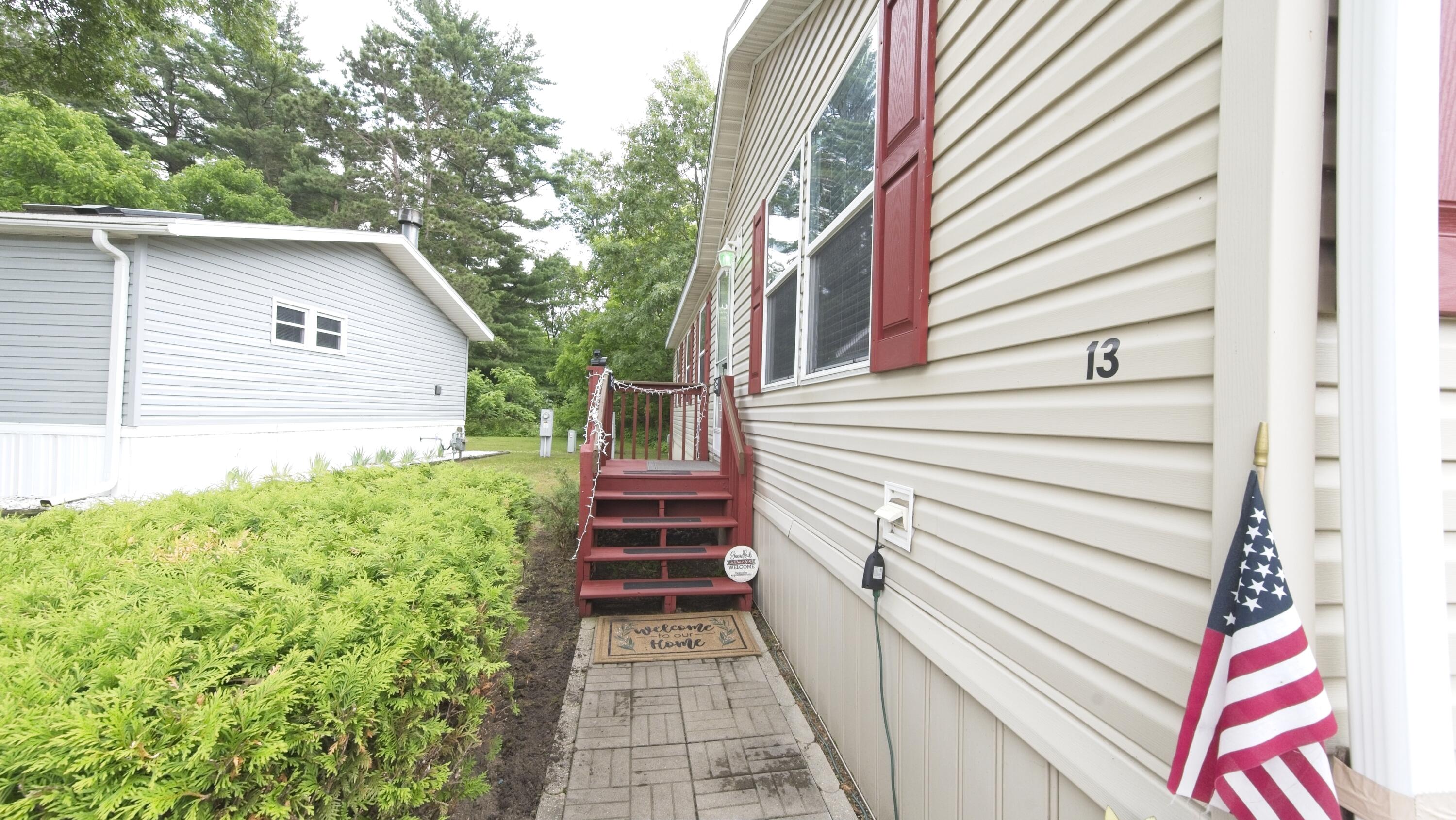 N6265 Suburban Heights Road, Unit LT13 Pardeeville, WI 53954 - Photo 10 of 33 DSC_0278