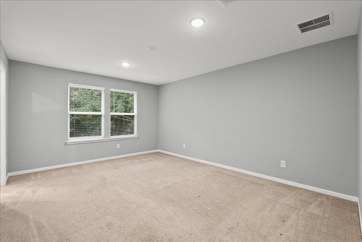 10243 Gates Ml Road Houston, TX 77034 - Photo 17 of 32 View of Primary Bedroom