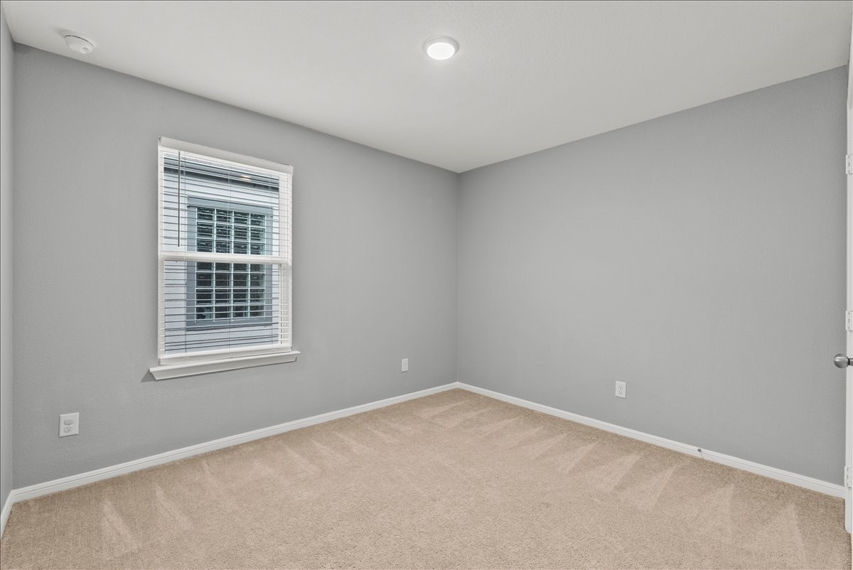 10243 Gates Ml Road Houston, TX 77034 - Photo 26 of 32 View of another Secondary Bedroom