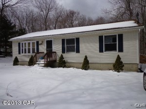 33 Pinetree Road Albrightsville, PA 18210 - Photo 1 of 6 Front Exterior