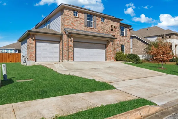 $475,001 | 9841 Mulhouse Drive, Schertz, TX 78154