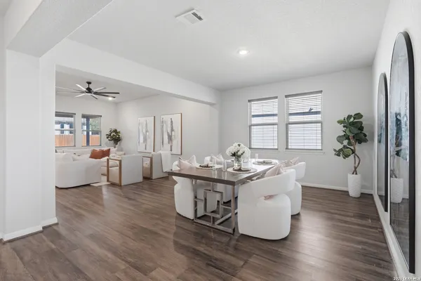 $475,001 | 9841 Mulhouse Drive, Schertz, TX 78154