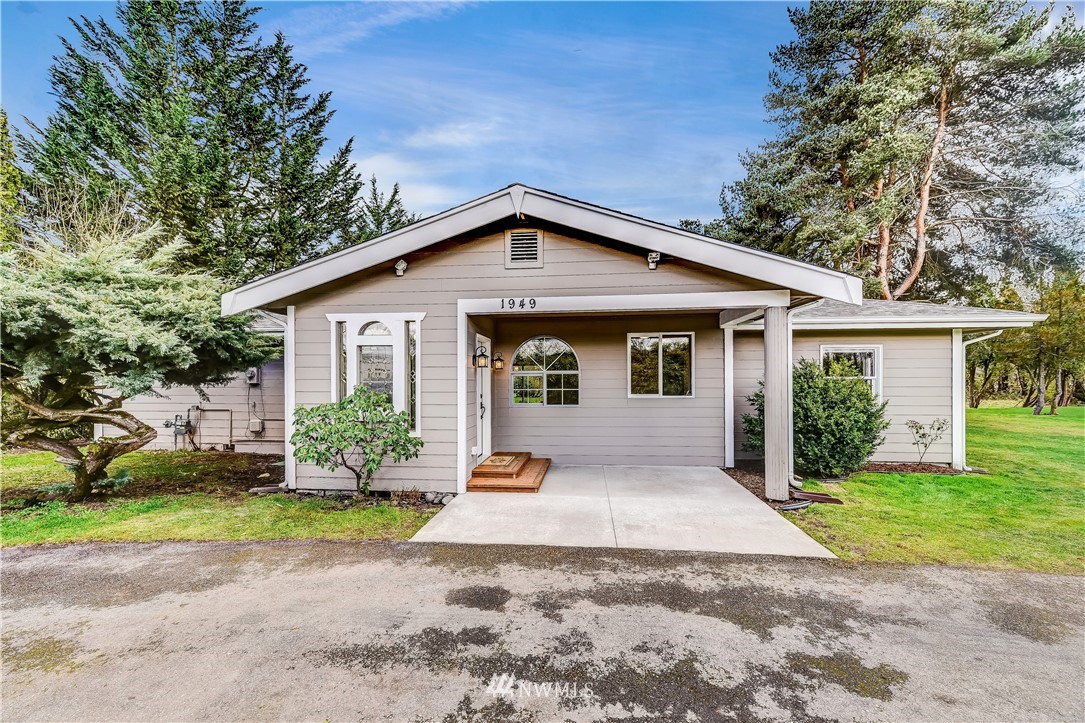 1949 Ryan Road Buckley, WA 98321 - Photo 2 of 22