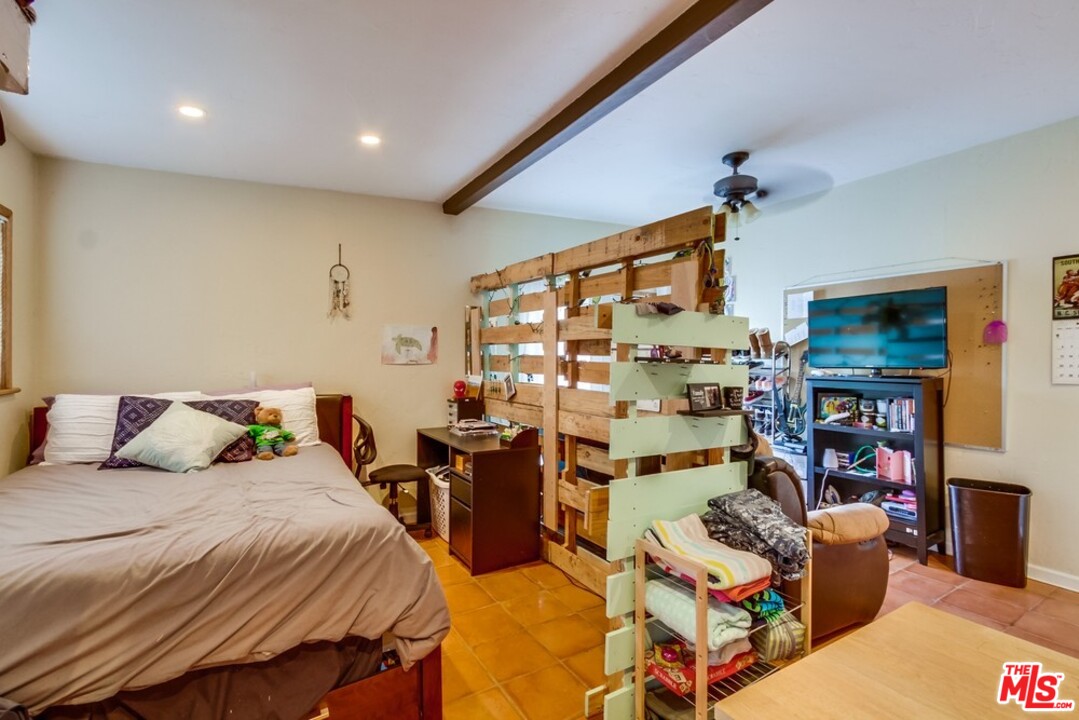 8744 Tyler Street Spring Valley, CA 91977 - Photo 18 of 25 Gallery Image 18