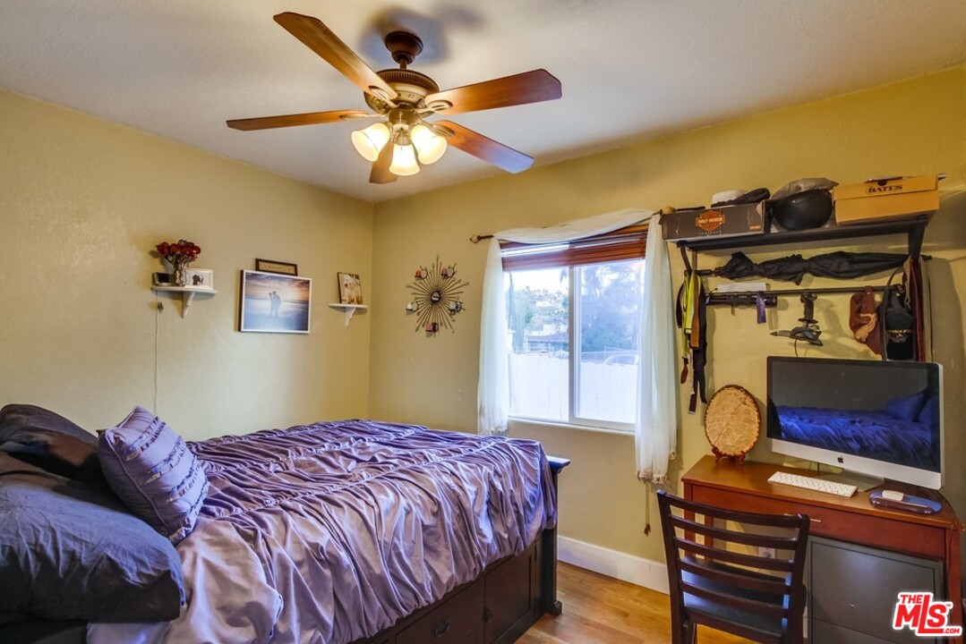 8744 Tyler Street Spring Valley, CA 91977 - Photo 9 of 25 Gallery Image 9