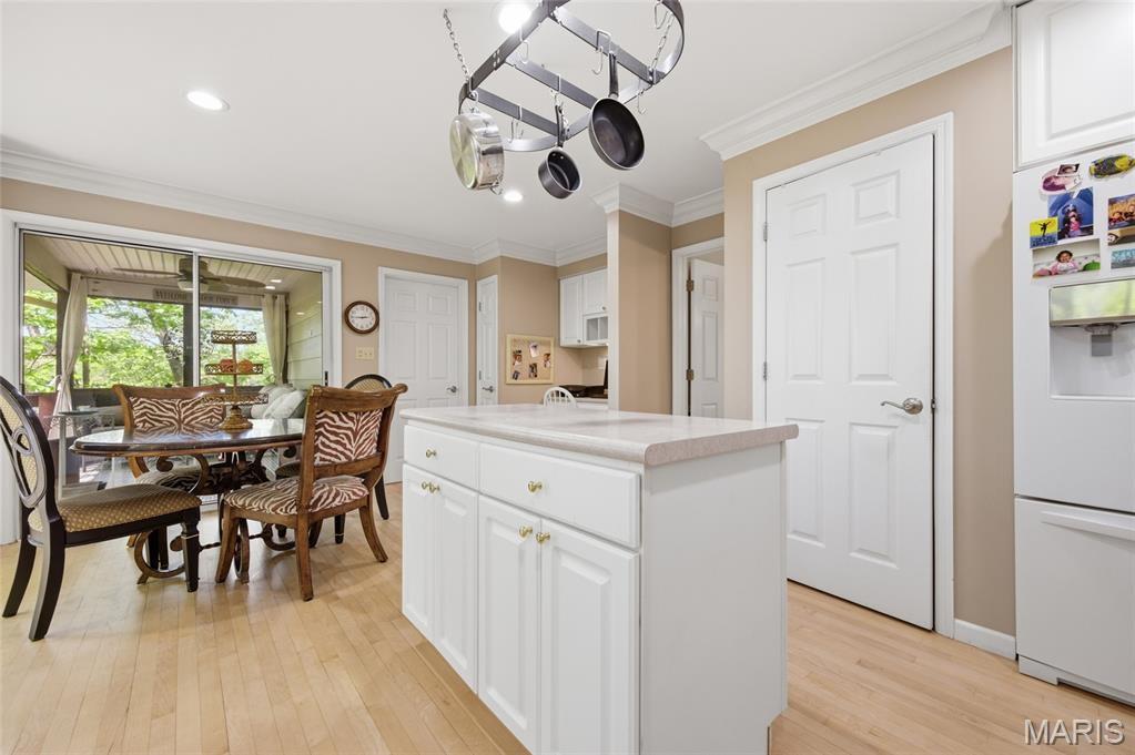 1636 Daybreak Point Court Ballwin, MO 63021 - Photo 15 of 60