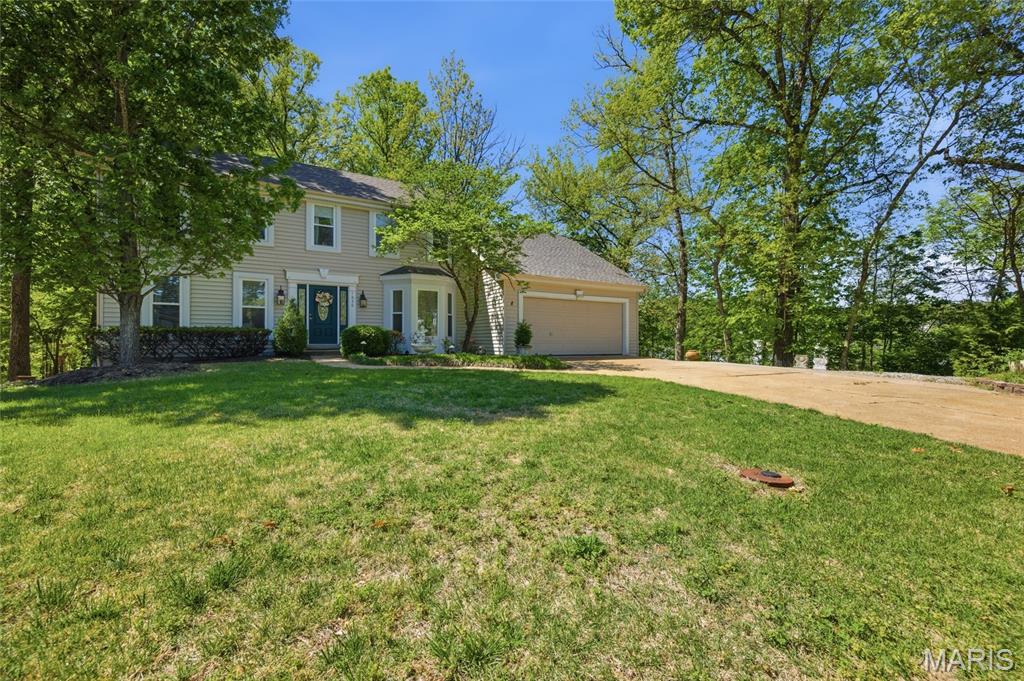 1636 Daybreak Point Court Ballwin, MO 63021 - Photo 3 of 60
