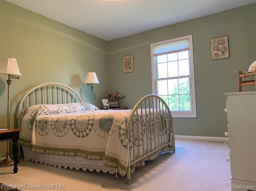 46635 Inverness Road Canton, MI 48188 - Photo 23 of 43