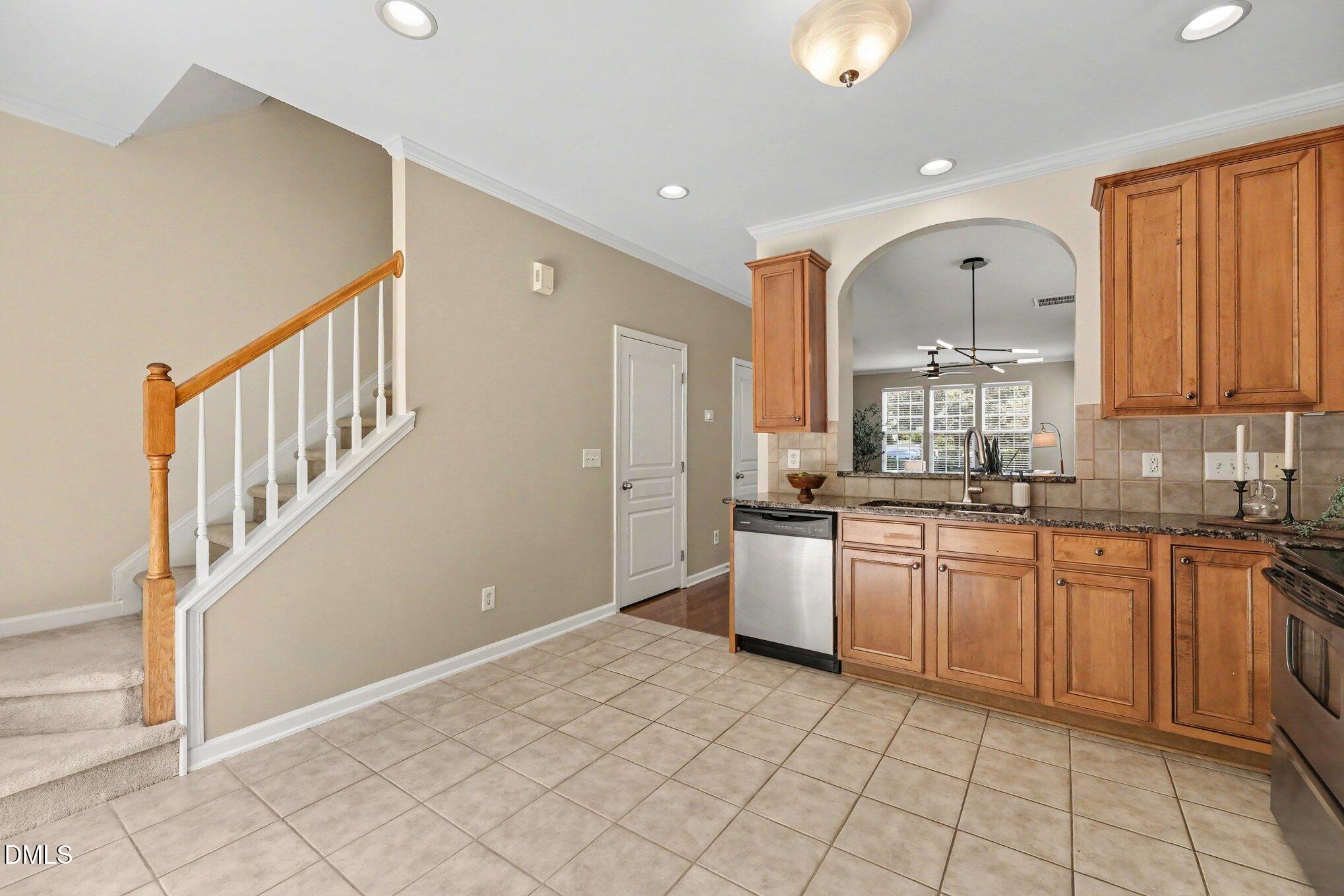 230 Cedar Elm Road Durham, NC 27713 - Photo 10 of 42 011_file_4322
