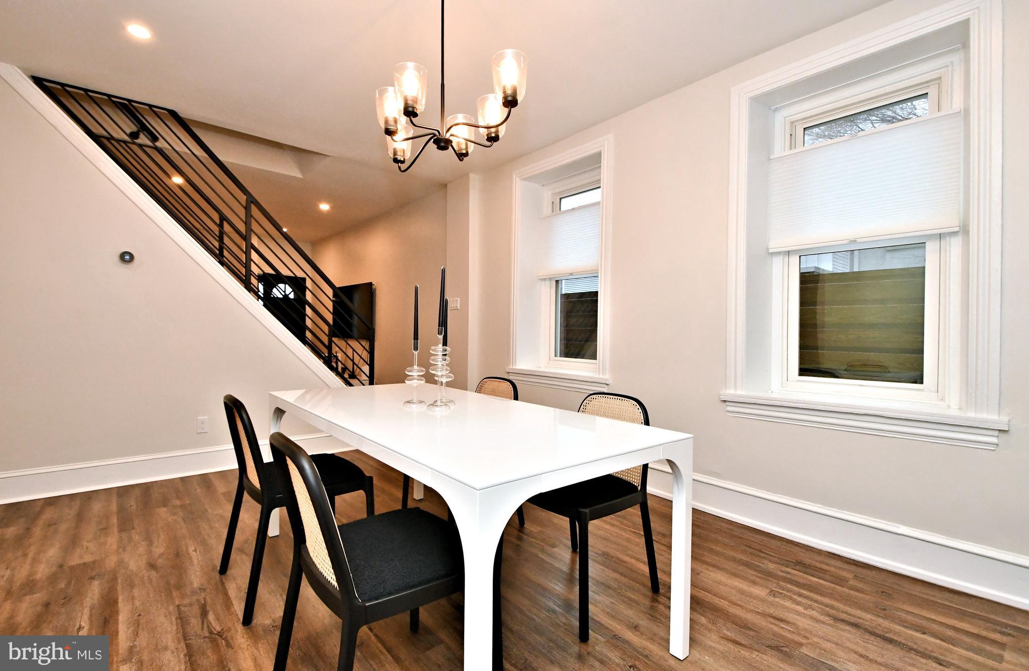 4653 Sheldon Street Philadelphia, PA 19127 - Photo 8 of 38 Dining room with half bath