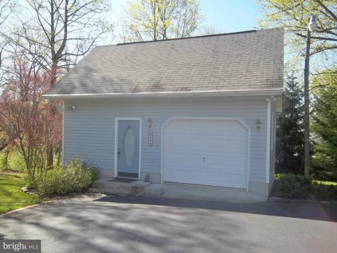 668 Bell Manor Road Conowingo, MD 21918 - Photo 22 of 28 Workshop Can Also Be Garage